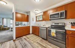 1686 La Mar Drive, North Mankato, MN 56003