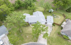 1900 EASTBROOK Circle, Moberly, MO 65270