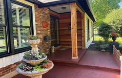 1425  Forest Dr, Chillicothe, MO 64601