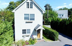 6 Morris Lane, Great Neck, NY 11024