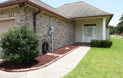 902 Woodhue Dr, Saint George, LA 70810