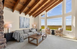 861 Railroad AVE, HALF MOON BAY, CA 94019