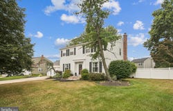 2 SPLIT RAIL LANE, MARLTON, NJ 08053
