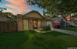 8034 Fair Bnd, San Antonio, TX 78250