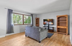 1504 89th Avenue N, Brooklyn Park, MN 55444