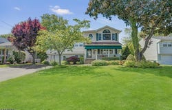 31 Woodvale Rd, Glen Rock Boro, NJ 07452-3611