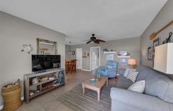 11 SW 4th Avenue, Boca Raton, FL 33432