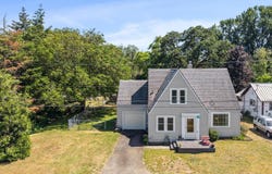 547 NE YAMHILL ST, Willamina, OR 97396