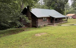 18 Oak Tree Lane, Springville, IN 47462