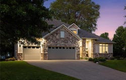 8871 Deer Run Drive, Victoria, MN 55386