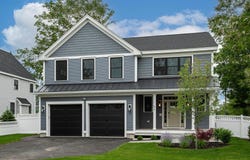 216 Woodbury Avenue, Portsmouth, NH 03801