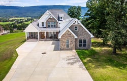 300 Skyhigh Drive, Dunlap, TN 37327