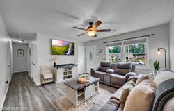 49 Anchor Avenue, Manahawkin, NJ 08050