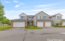 5457 Rivertown Circle SW, Wyoming, MI 49418