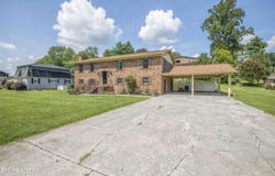603 Riverbend Rd, Clinton, TN 37716