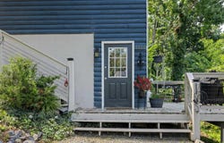 1010 PERRY ST, STAUNTON, VA 24401
