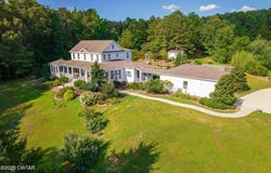 1710 Short Farrow Road, Henderson, TN 38340