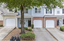 2331 Suwanee Pointe Drive, Lawrenceville, GA 30043