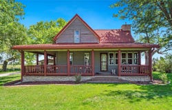 3346 Riverside Avenue, Creston, IA 50801