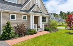2 Foxglove Way, Brunswick, ME 04011