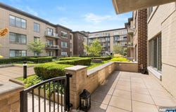 250 Henley Place 206, Weehawken, NJ 07086