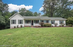 18 Glenn Eagle Rd, Brandenburg, KY 40108