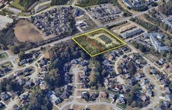 701 Valley College Drive, Louisville, KY 40272
