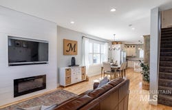1615 E Third, Moscow, ID 83843