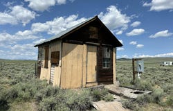 83 BUCK Road, Cora, WY 82925