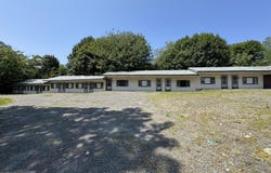 622 US-1, Stockton Springs, ME 04981