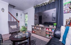 4909 Lagoona Dr, Louisville, KY 40219
