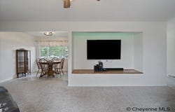 726 CARMON CIR, Cheyenne, WY 82001