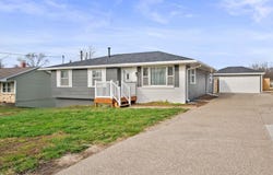Pleasant Hill, IA 50327