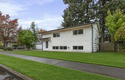 18721 SE CARUTHERS St, Portland, OR 97233