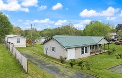3801 Lily Road, London, KY 40744