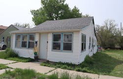 311 N Sargent Ave, Glendive, MT 59330