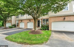 263 E HILLCREST AVENUE, WEST GROVE, PA 19390