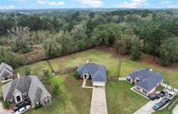 9445 N Pointe Circle, Greenwood, LA 71033