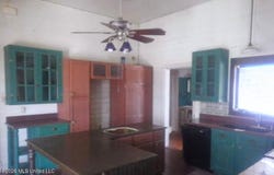 8950 Highway 35 S, Forest, MS 39074