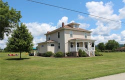 126 Uschak Rd, Derry, PA 15627