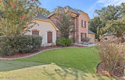 316 Woodlands Green Place, Brandon, MS 39047