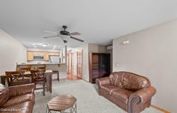 92 Lookout Peak Dr, Pinehurst, ID 83850