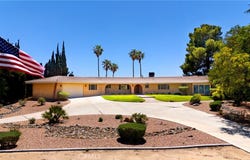 19459 Shasta Road, Apple Valley, CA 92307