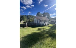 17 Old Quaker Road, Galax, VA 24333