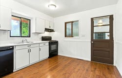 3116 Pocahontas Road, Cedar Falls, IA 50613