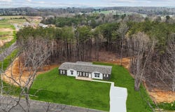 569 County Road 784A, Etowah, TN 37331