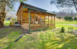 205 Helton Hollow Road, Eidson, TN 37731