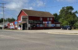 8990 E Pere Marquette, Clare, MI 48617