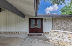 8722 Midcrown, Windcrest, TX 78239