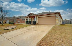 1102 S Brook DR, Leander, TX 78641